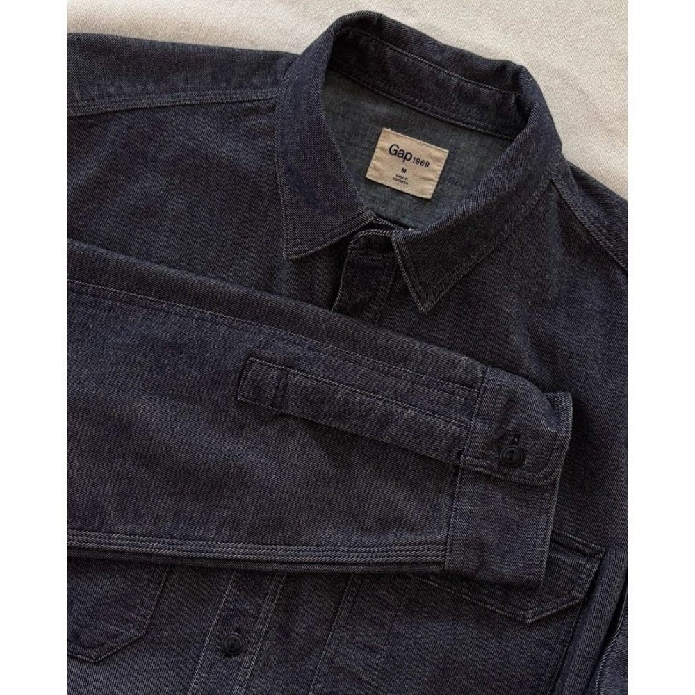 GAP Men's Dark Indigo Denim Button-Up Shirt